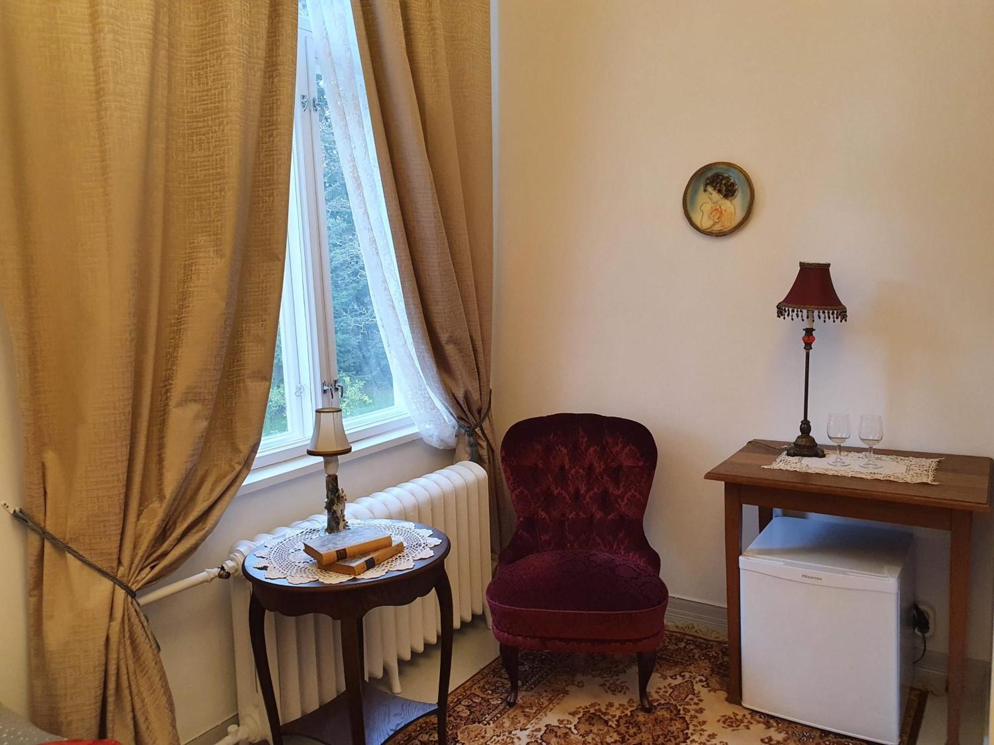 Neitsytniemen Kartanohotelli Virasoja Dış mekan fotoğraf